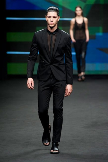 Fotoservizio/SS 2013/WOMEN/C'N'C COSTUME NATIONAL/DP1/33