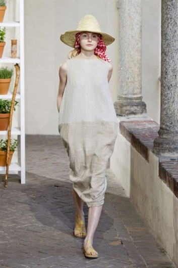 Fotoservizio/SS 2013/WOMEN/DANIELA GREGIS/DP1/3