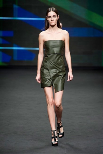 Fotoservizio/SS 2013/WOMEN/C'N'C COSTUME NATIONAL/DP1/1