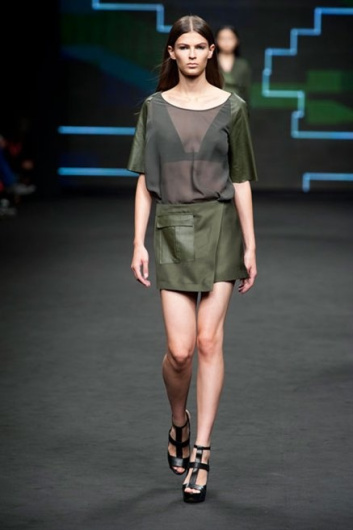 Fotoservizio/SS 2013/WOMEN/C'N'C COSTUME NATIONAL/DP1/5