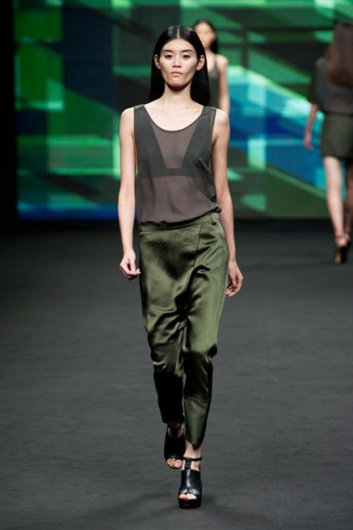 Fotoservizio/SS 2013/WOMEN/C'N'C COSTUME NATIONAL/DP1/7