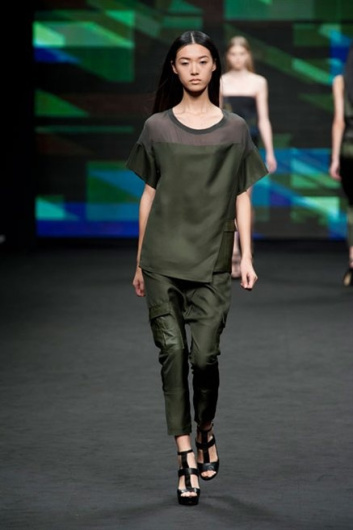 Fotoservizio/SS 2013/WOMEN/C'N'C COSTUME NATIONAL/DP1/9
