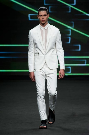 Fotoservizio/SS 2013/WOMEN/C'N'C COSTUME NATIONAL/DP1/16