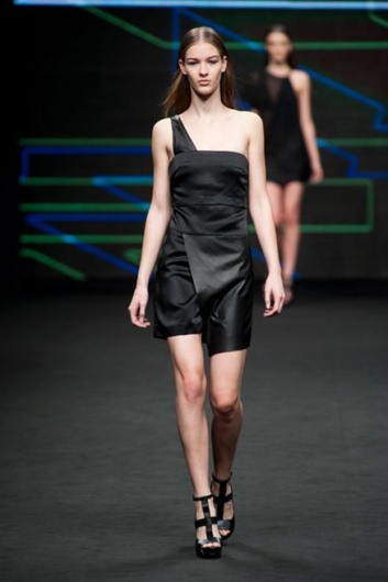 Fotoservizio/SS 2013/WOMEN/C'N'C COSTUME NATIONAL/DP1/23