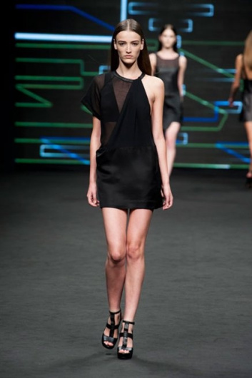 Fotoservizio/SS 2013/WOMEN/C'N'C COSTUME NATIONAL/DP1/24