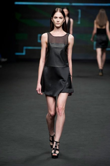 Fotoservizio/SS 2013/WOMEN/C'N'C COSTUME NATIONAL/DP1/25
