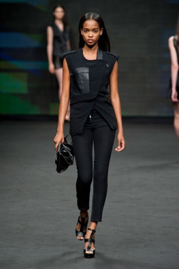 Fotoservizio/SS 2013/WOMEN/C'N'C COSTUME NATIONAL/DP1/27