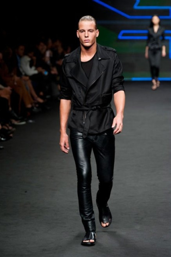 Fotoservizio/SS 2013/WOMEN/C'N'C COSTUME NATIONAL/DP1/29