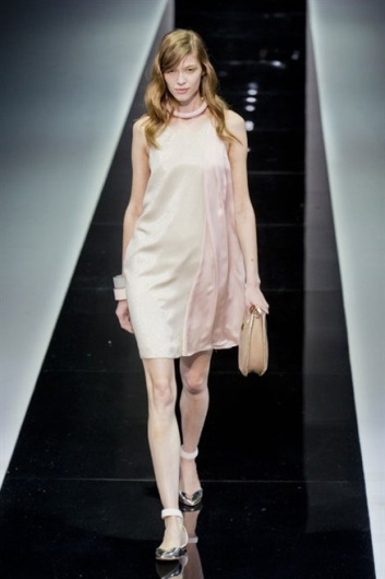 Fotoservizio/SS 2013/WOMEN/EMPORIO ARMANI/DP1/41
