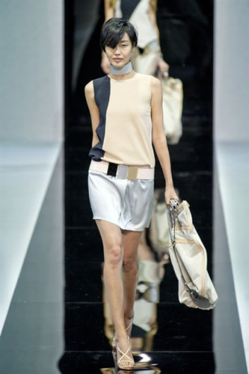 Fotoservizio/SS 2013/WOMEN/EMPORIO ARMANI/DP1/4
