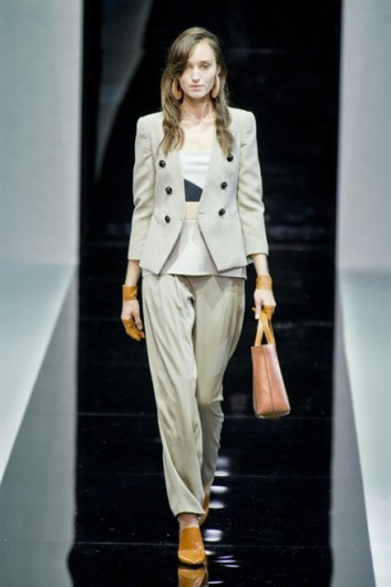 Fotoservizio/SS 2013/WOMEN/EMPORIO ARMANI/DP1/8