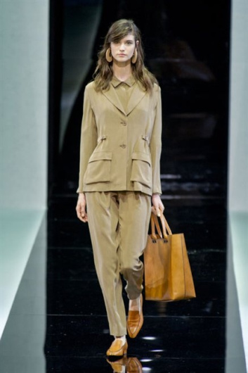 Fotoservizio/SS 2013/WOMEN/EMPORIO ARMANI/DP1/9