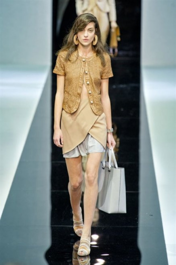 Fotoservizio/SS 2013/WOMEN/EMPORIO ARMANI/DP1/16