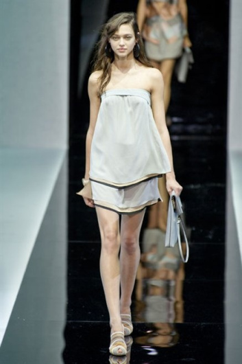 Fotoservizio/SS 2013/WOMEN/EMPORIO ARMANI/DP1/26