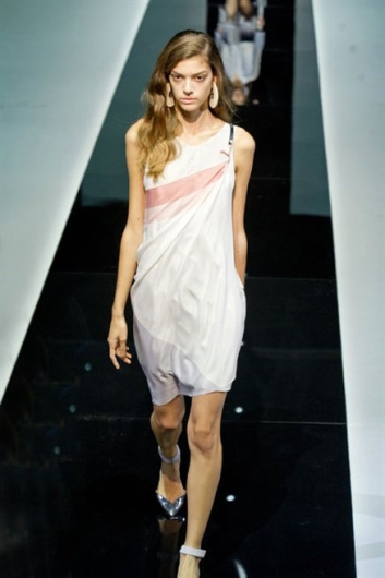 Fotoservizio/SS 2013/WOMEN/EMPORIO ARMANI/DP1/31