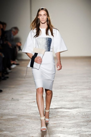 Fotoservizio/SS 2013/WOMEN/GABRIELE COLANGELO/DP1/1