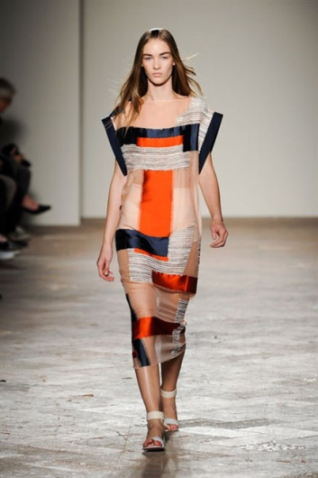 Fotoservizio/SS 2013/WOMEN/GABRIELE COLANGELO/DP1/17