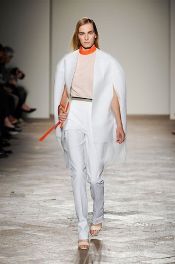 Fotoservizio/SS 2013/WOMEN/GABRIELE COLANGELO/DP1/19