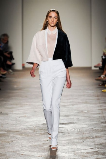 Fotoservizio/SS 2013/WOMEN/GABRIELE COLANGELO/DP1/24