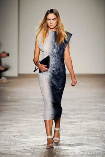 Fotoservizio/SS 2013/WOMEN/GABRIELE COLANGELO/DP1/34