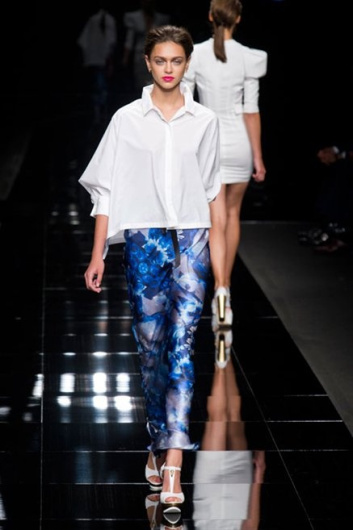 Fotoservizio/SS 2013/WOMEN/JOHN RICHMOND/DP1/6