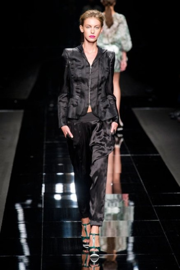 Fotoservizio/SS 2013/WOMEN/JOHN RICHMOND/DP1/24
