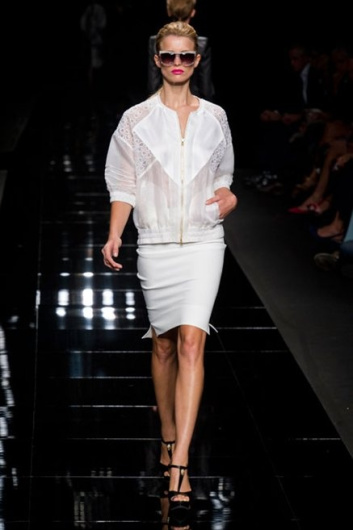 Fotoservizio/SS 2013/WOMEN/JOHN RICHMOND/DP1/25