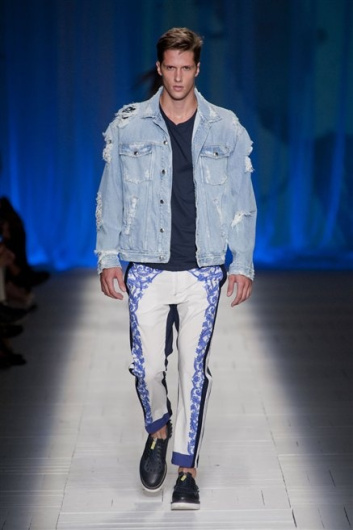Fotoservizio/SS 2013/WOMEN/JUST CAVALLI/DP1/9