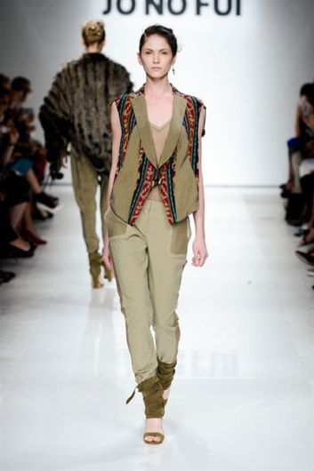 Fotoservizio/SS 2013/WOMEN/JO NO FUI/DP1/10
