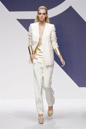 Fotoservizio/SS 2013/WOMEN/KRIZIA/DP1/0