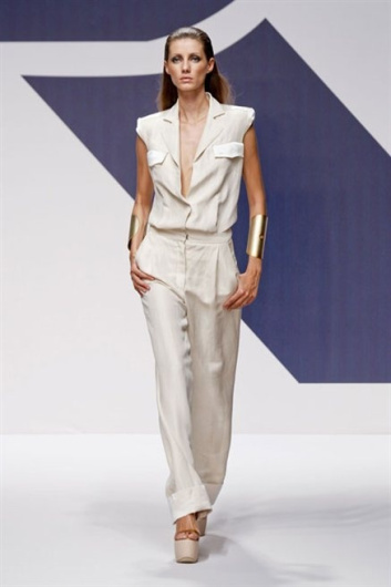 Fotoservizio/SS 2013/WOMEN/KRIZIA/DP1/2