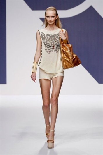 Fotoservizio/SS 2013/WOMEN/KRIZIA/DP1/3