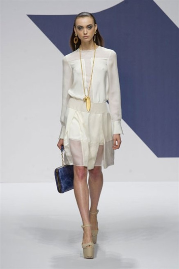 Fotoservizio/SS 2013/WOMEN/KRIZIA/DP1/12