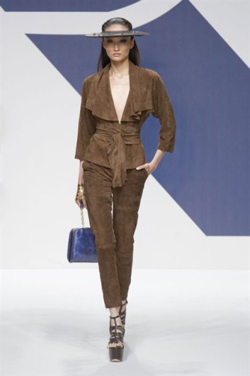 Fotoservizio/SS 2013/WOMEN/KRIZIA/DP1/18