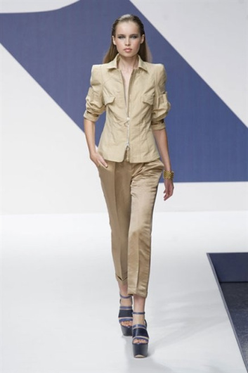 Fotoservizio/SS 2013/WOMEN/KRIZIA/DP1/20