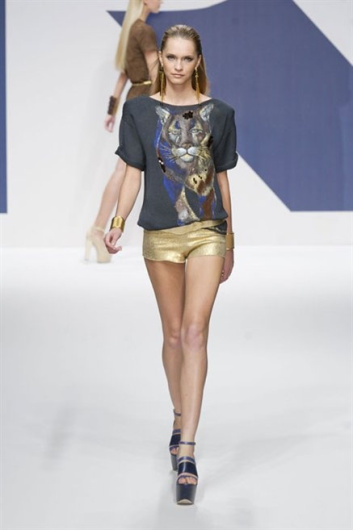 Fotoservizio/SS 2013/WOMEN/KRIZIA/DP1/22