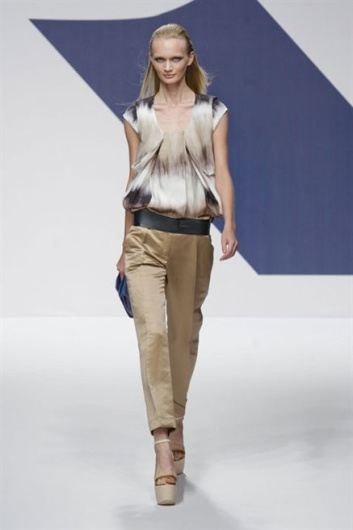 Fotoservizio/SS 2013/WOMEN/KRIZIA/DP1/24