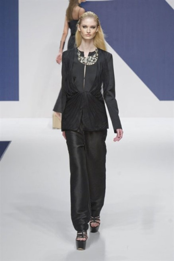 Fotoservizio/SS 2013/WOMEN/KRIZIA/DP1/34