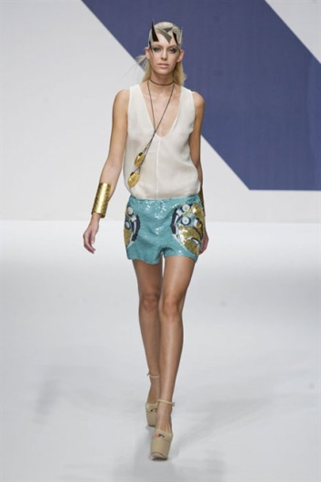 Fotoservizio/SS 2013/WOMEN/KRIZIA/DP1/42