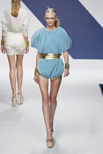 Fotoservizio/SS 2013/WOMEN/KRIZIA/DP1/44