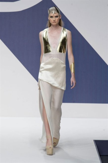 Fotoservizio/SS 2013/WOMEN/KRIZIA/DP1/47