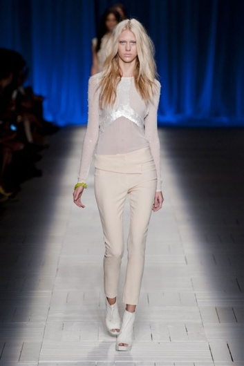Fotoservizio/SS 2013/WOMEN/JUST CAVALLI/DP1/22