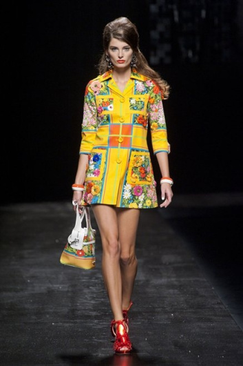 Fotoservizio/SS 2013/WOMEN/MOSCHINO/DP1/32