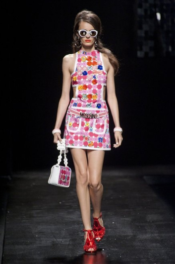 Fotoservizio/SS 2013/WOMEN/MOSCHINO/DP1/34