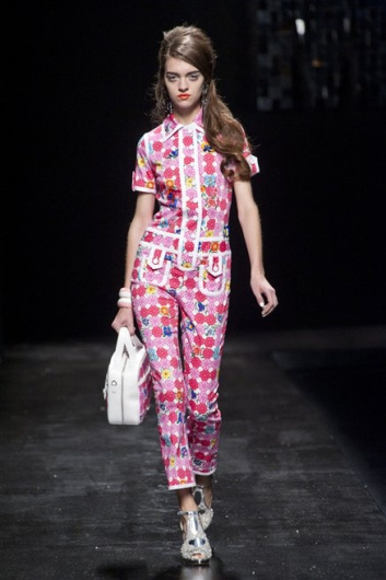 Fotoservizio/SS 2013/WOMEN/MOSCHINO/DP1/35