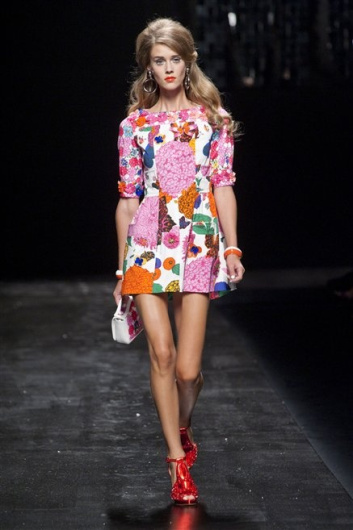 Fotoservizio/SS 2013/WOMEN/MOSCHINO/DP1/36
