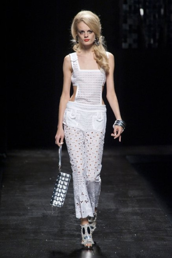Fotoservizio/SS 2013/WOMEN/MOSCHINO/DP1/41