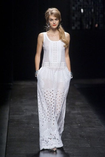 Fotoservizio/SS 2013/WOMEN/MOSCHINO/DP1/44