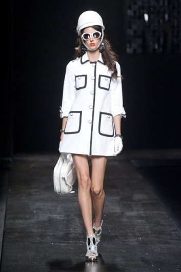 Fotoservizio/SS 2013/WOMEN/MOSCHINO/DP1/5
