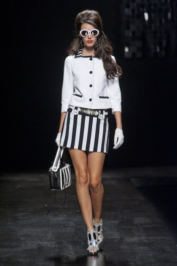 Fotoservizio/SS 2013/WOMEN/MOSCHINO/DP1/7